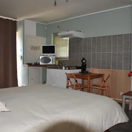 Nocleg ze śniadaniem La Source Du Broly